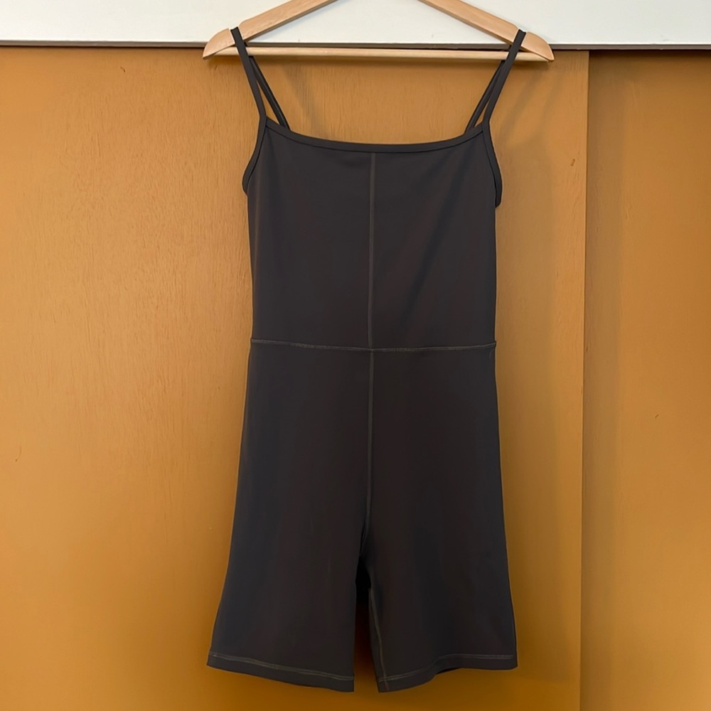 Wilfred Free Divinity 5” Romper, Size M